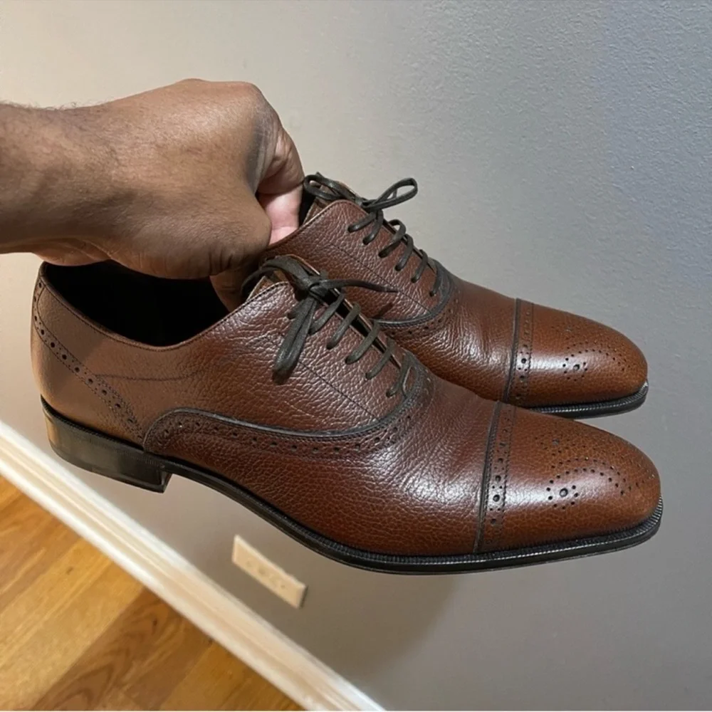 Salvatore Ferragamo Brown Pebble Leather Oxfords Sz 8 - Picture 2 of 12